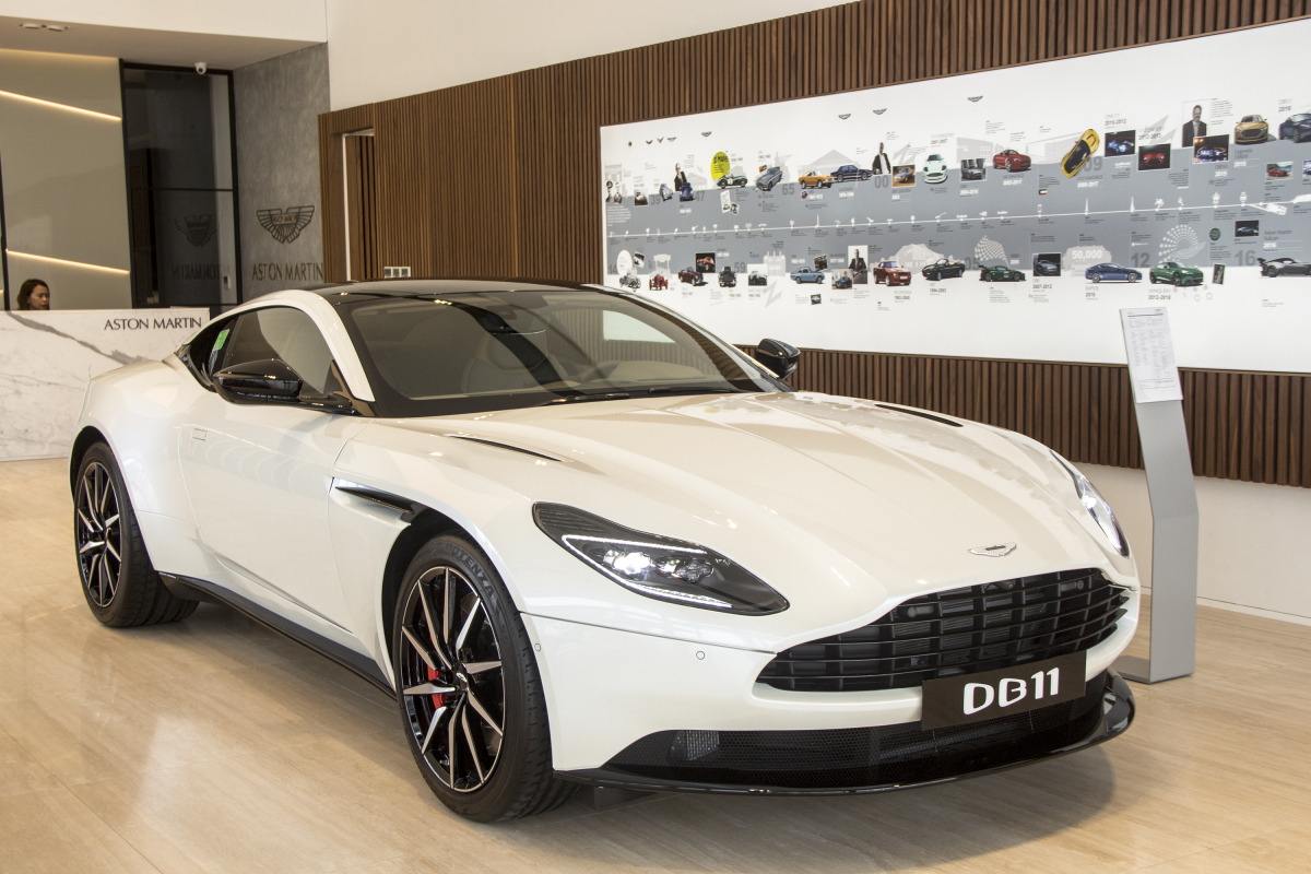 Hãng Aston Martin