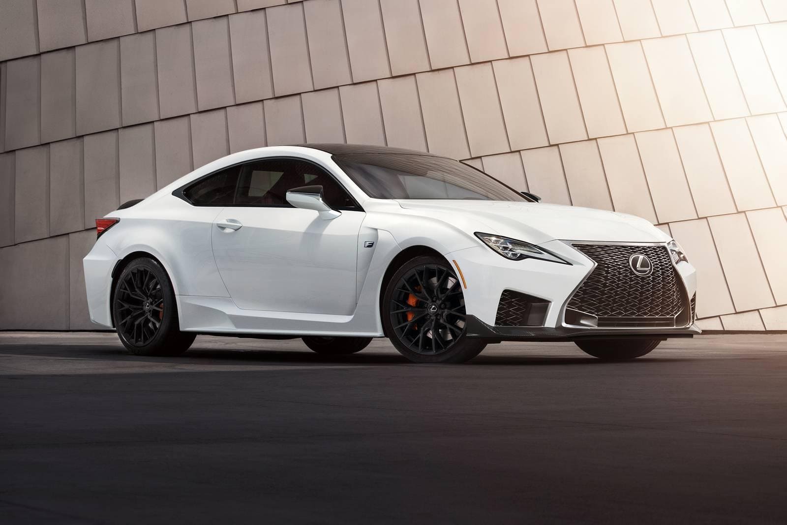 Lexus RC (Racing Coupe) - Dòng xe thể thao coupe