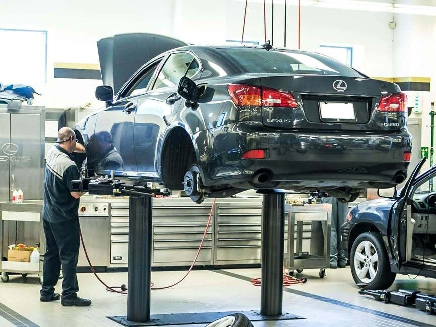 Lexus áp dụng nhiều công nghệ hàng đầu, tính ứng dụng cao