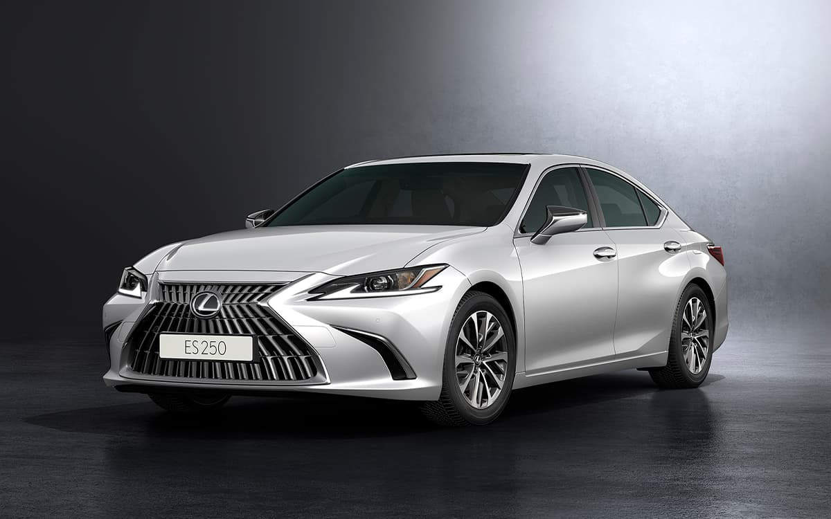 Ưu nhược điểm của nội thất xe Lexus ES 250