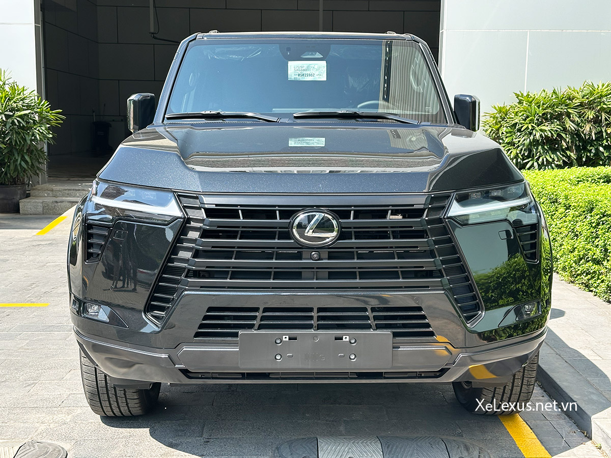 Đầu xe Lexus GX550