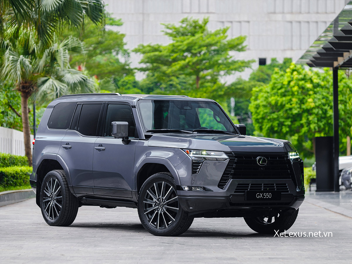 Lexus GX550 màu Xám Titanium