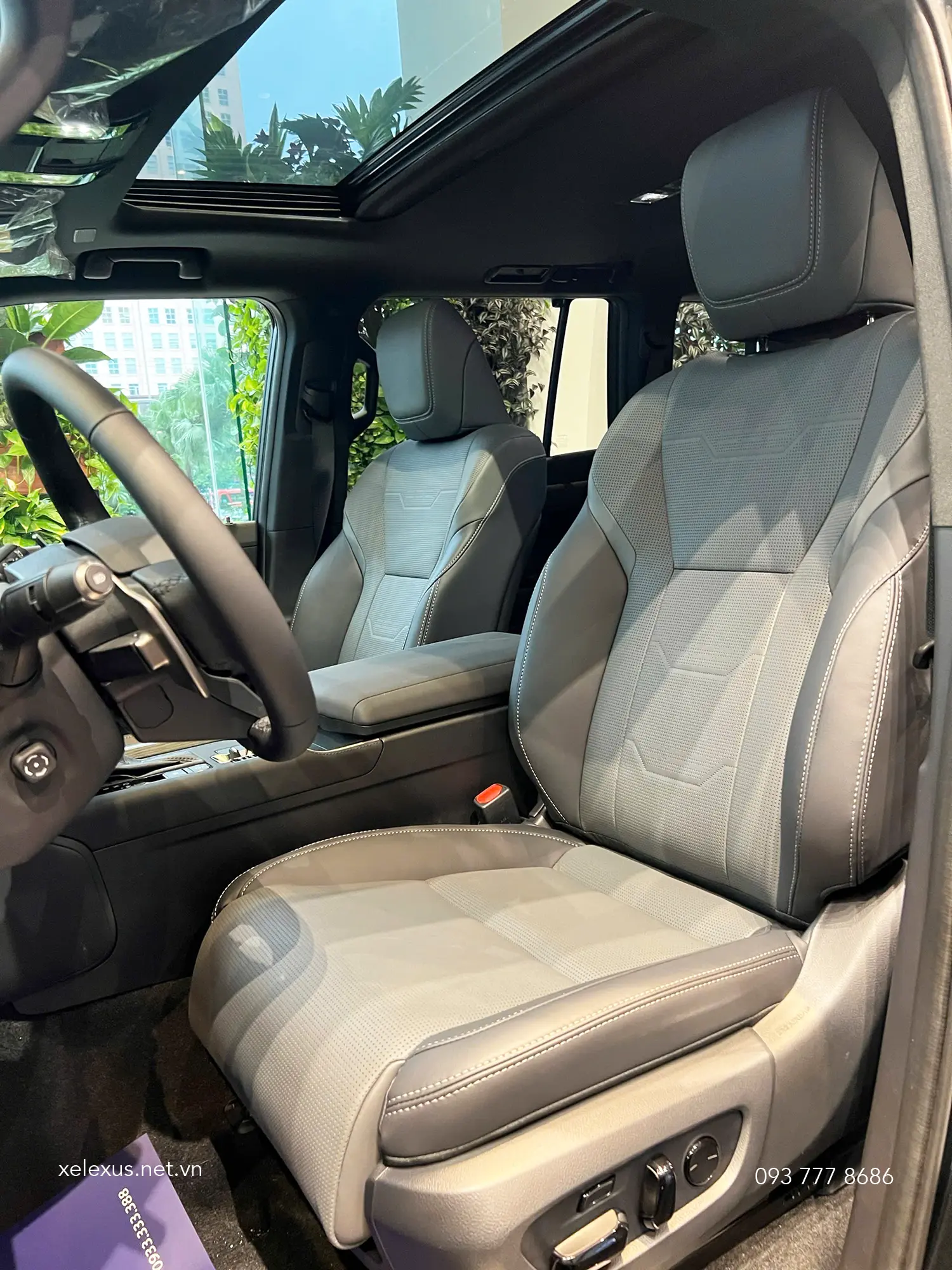 Lexus GX550 - Ghế lái