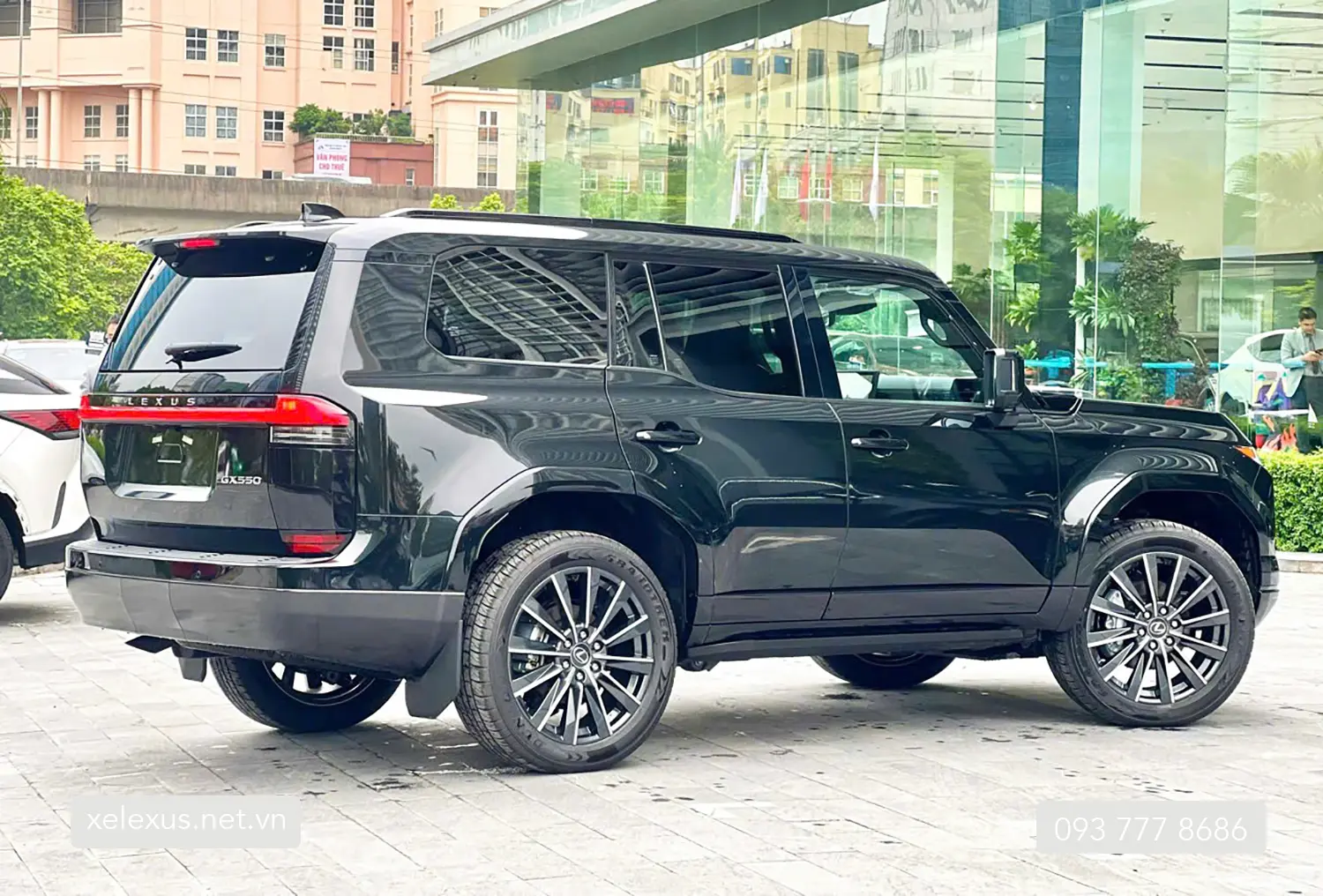 Thân xe Lexus GX550