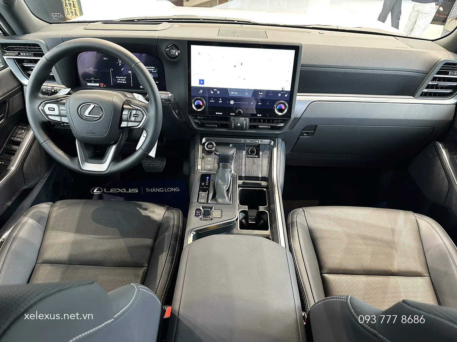 Lexus GX550 - Nội thất 7 chỗ